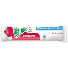 Fruit Roll-Ups Strawberry Blast 96 Rolls 0.5 Ounce Bulk Bag